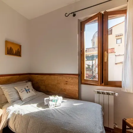 Piccolo Iris Apartment